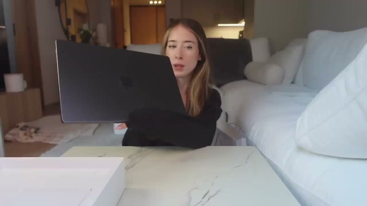 MacBook开箱与配件解析